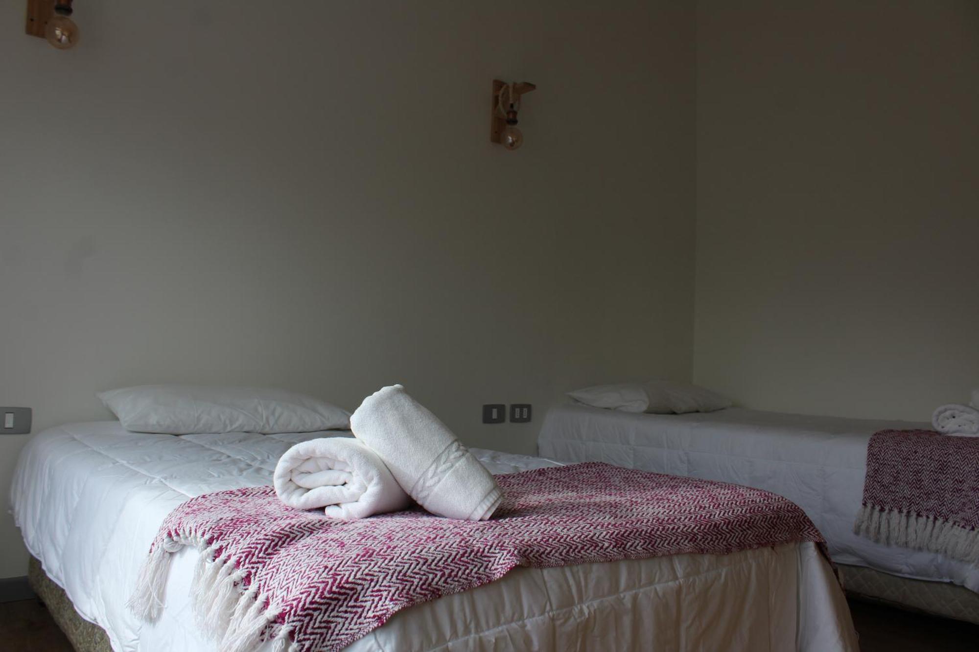 Hostal Alamo Patagonico Puerto Natales Esterno foto